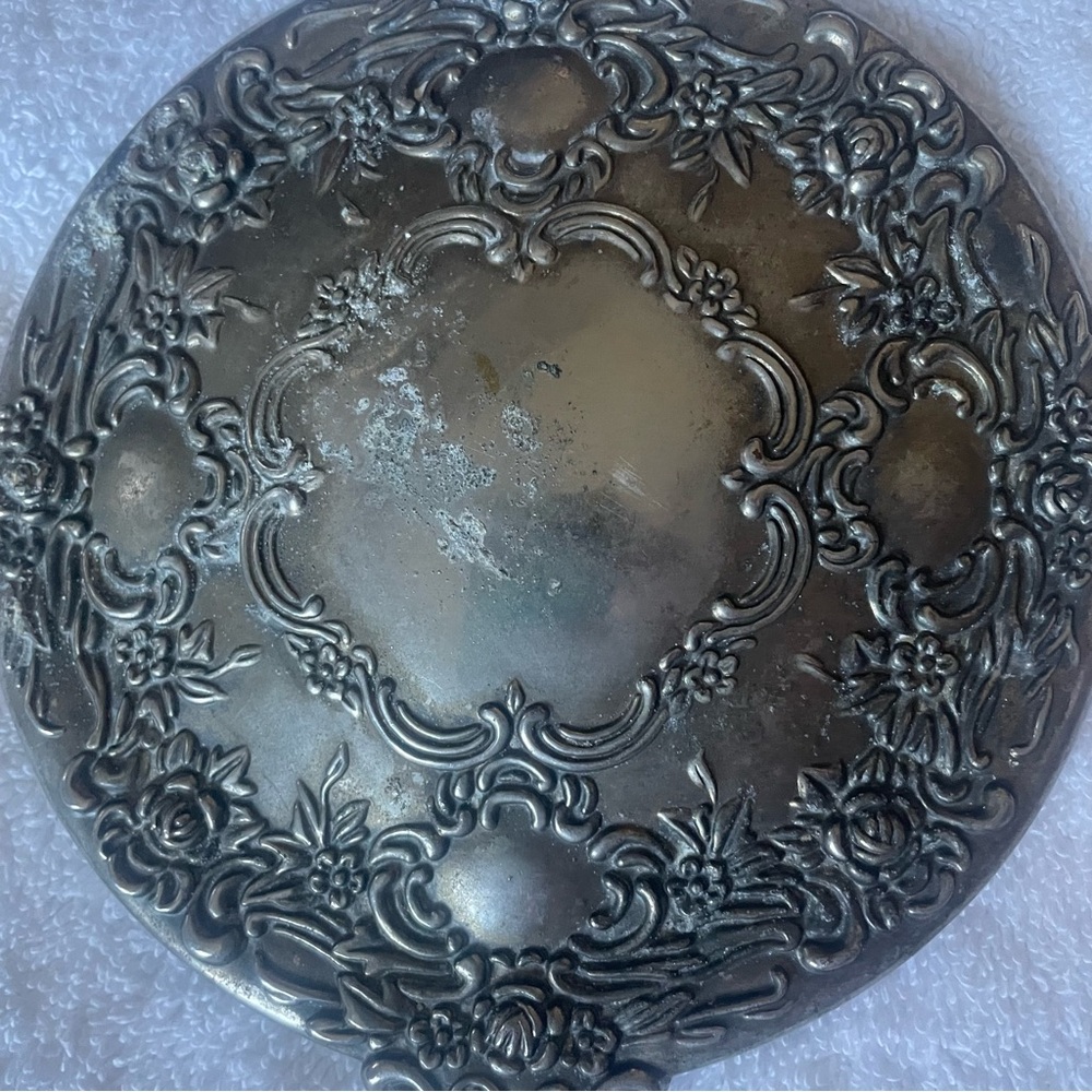 Vintage Victorian Hand Mirror with beautiful detail - Picture 3 of 8
